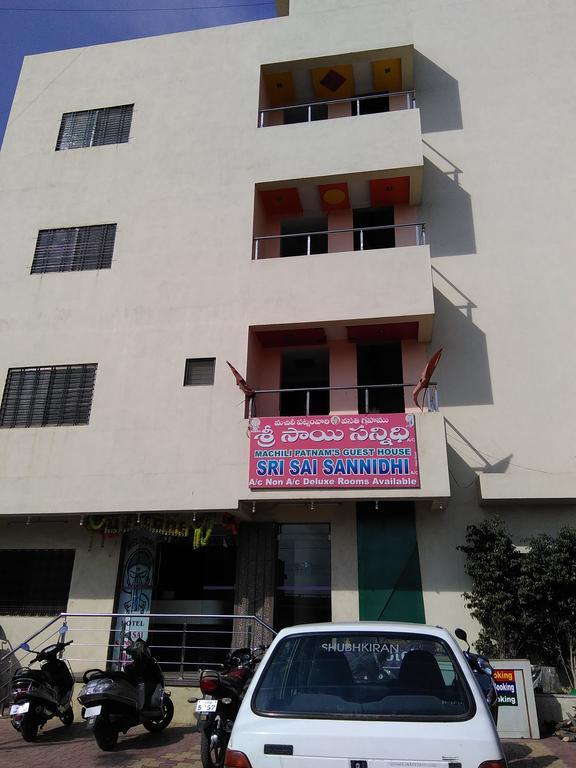 Hôtel Sri Sai Sannidhi à Shirdi Extérieur photo